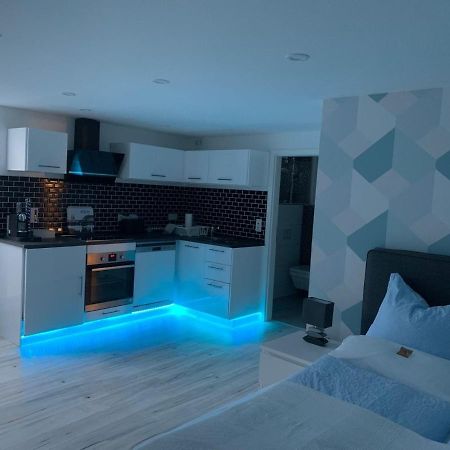 Modern Renovated Apartment Suited For Business Consultants - In Close Distance To Dt, Dhl And Un Campus - Reserved Parking Βόννη Εξωτερικό φωτογραφία